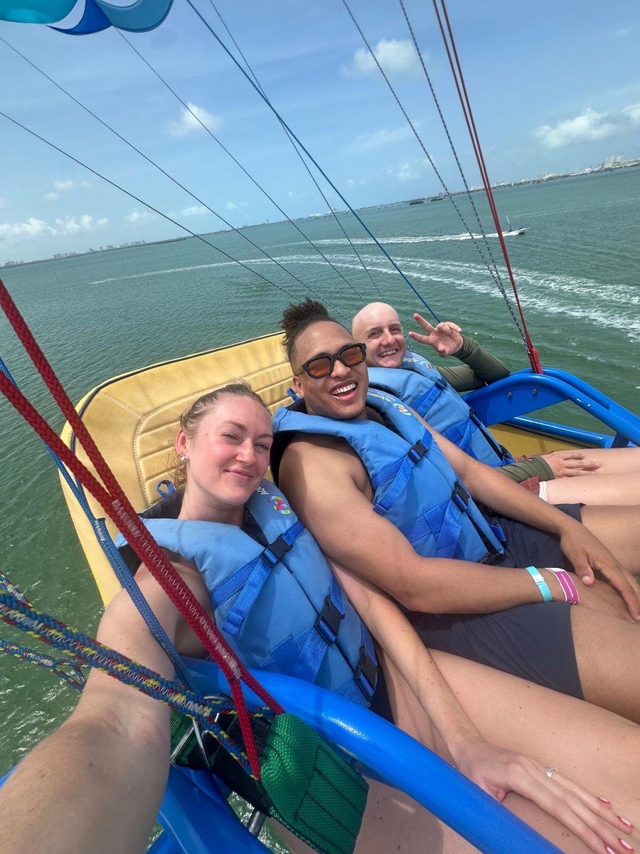 Plantiful team parasailing during the 2025 Cancun offsite